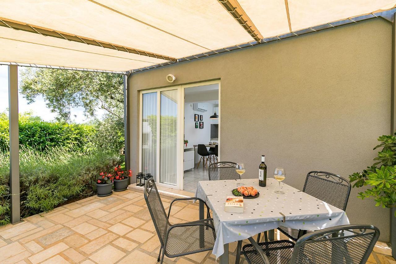 Apartments Dama Porec Exterior photo